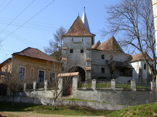 biserica fortifiata (c) wikimedia.org